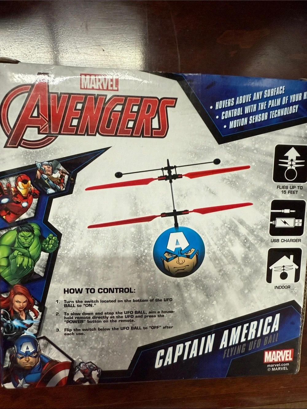 Marvel Captain America Blue Flying Hero Toy with Red Blades